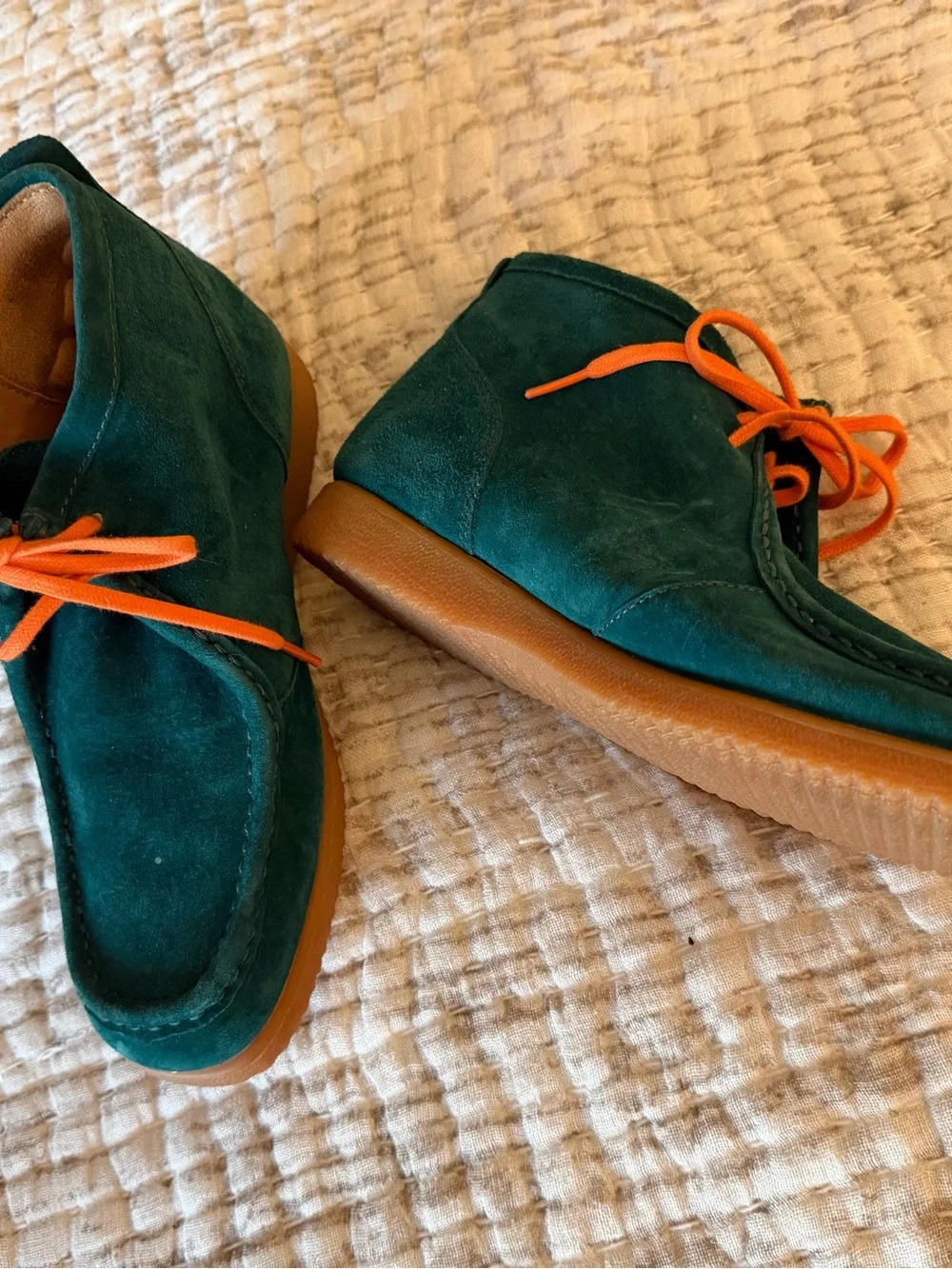 Hush Puppies retro style